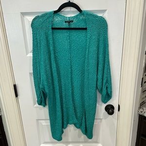Cuffed 3/4 sleeve shawl